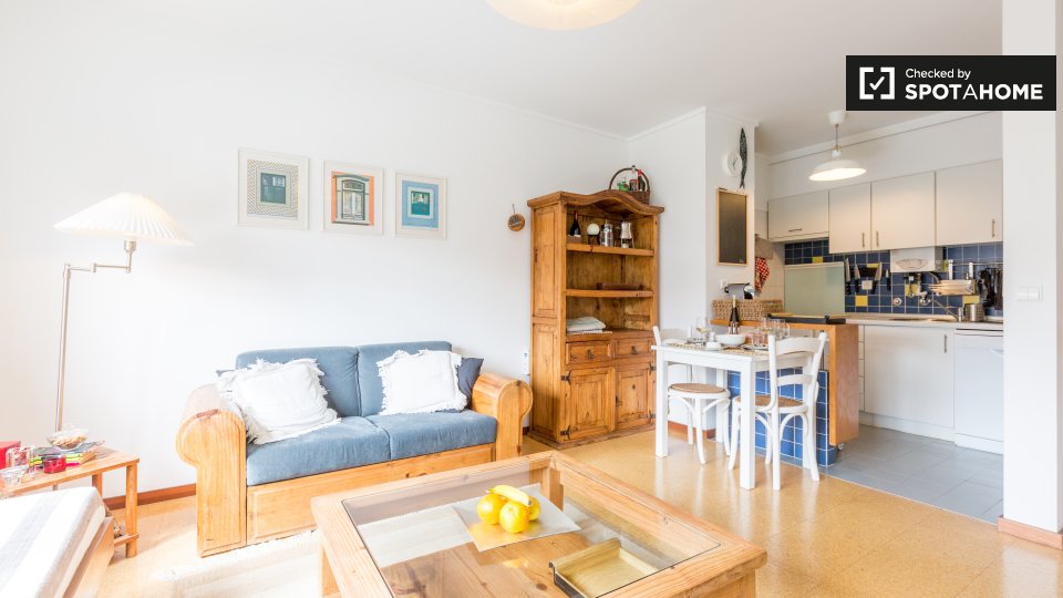 Apartment Lisbon, 1 bed, 55m² — photo 2