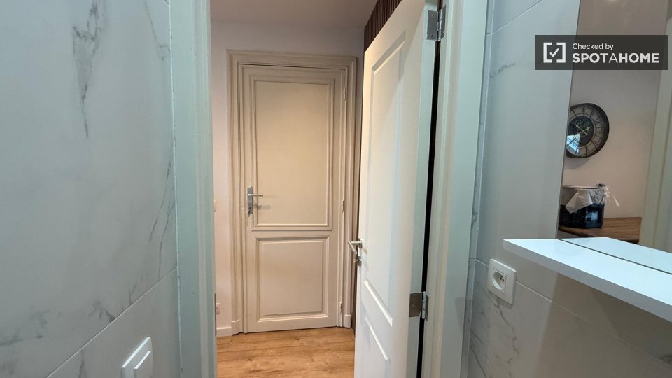 Apartment mono Brussels — photo 6