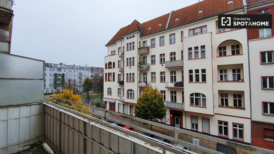 Double room Berlin, 3 beds — photo 11