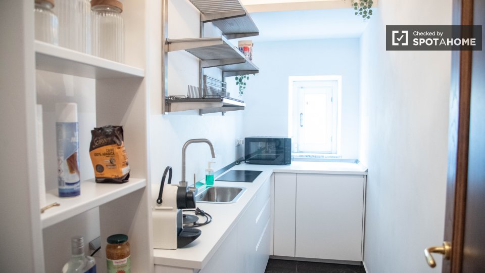 Apartment Rome, 2 beds, 48m² — photo 22