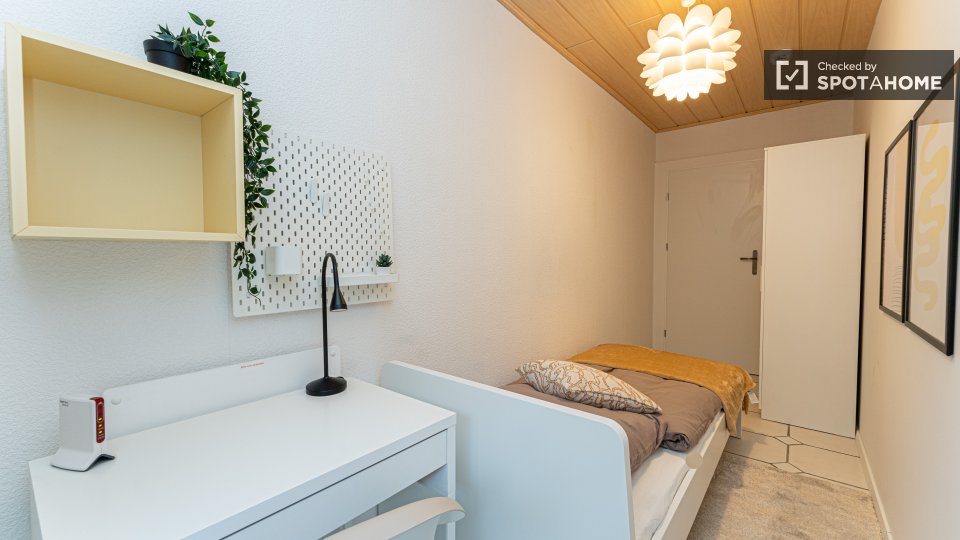Double room Berlin, 4 beds, 67m² — photo 12