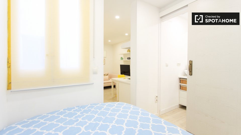 Apartment mono Madrid, 27m² — photo 16