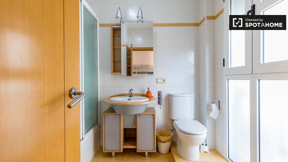 Double room Valencia, 4 beds — photo 4