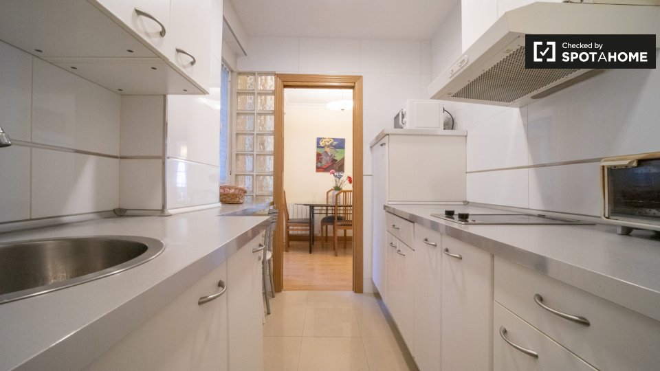 Apartment Madrid, 2 beds, 55m² — photo 11