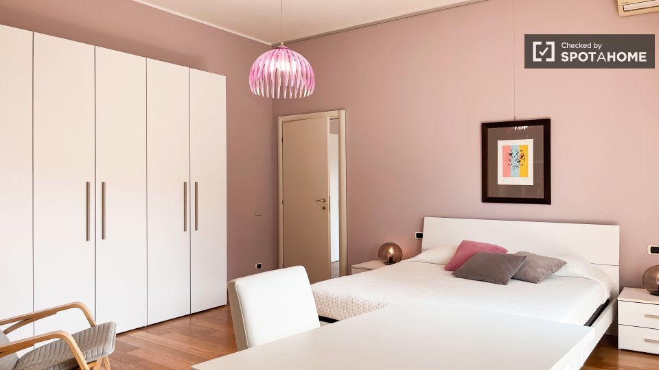 Apartment Milan, 2 beds, 85m² — photo 22