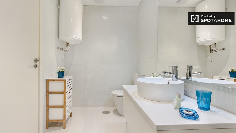 Apartment Porto, 1 bed, 55m² — photo 18