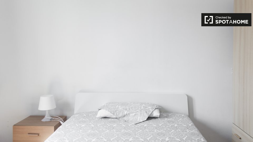 Double room Madrid, 4 beds — photo 2