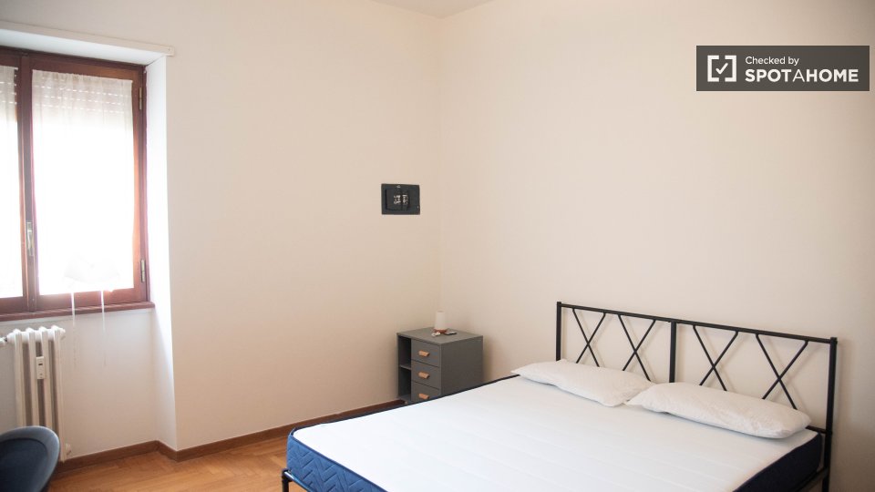 Double room Rome, 4 beds — photo 12