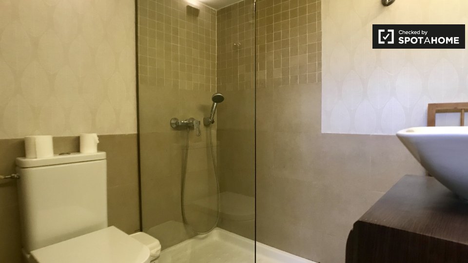 Apartment mono Madrid, 50m² — photo 17