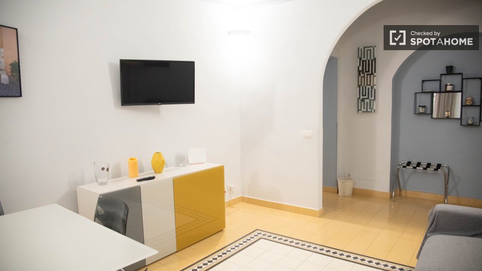 Apartment Rome, 1 bed — photo 16