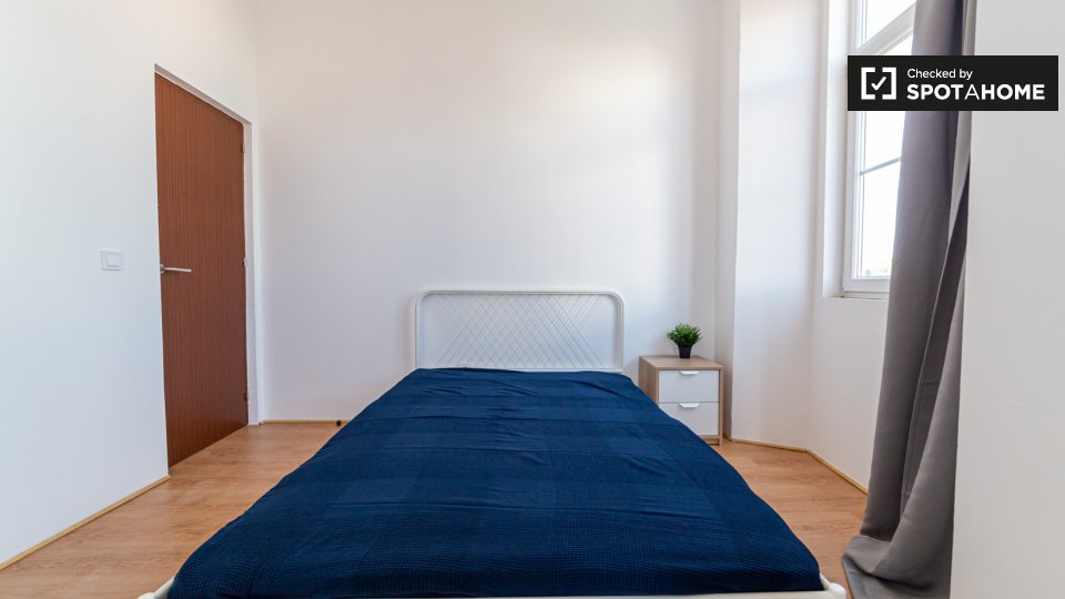 Double room Lisbon, 9 beds — photo 4