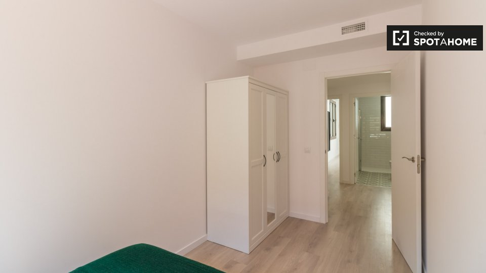 Apartment Barcelona, 3 beds — photo 3