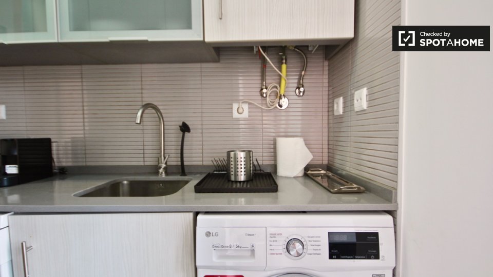 Apartment Lisbon, 2 beds — photo 10