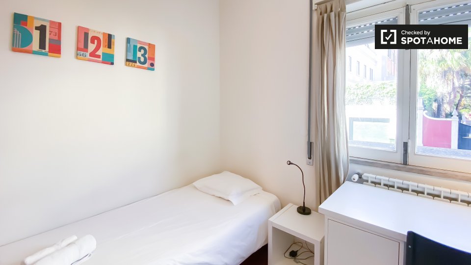 Double room Lisbon, 10 beds — photo 2