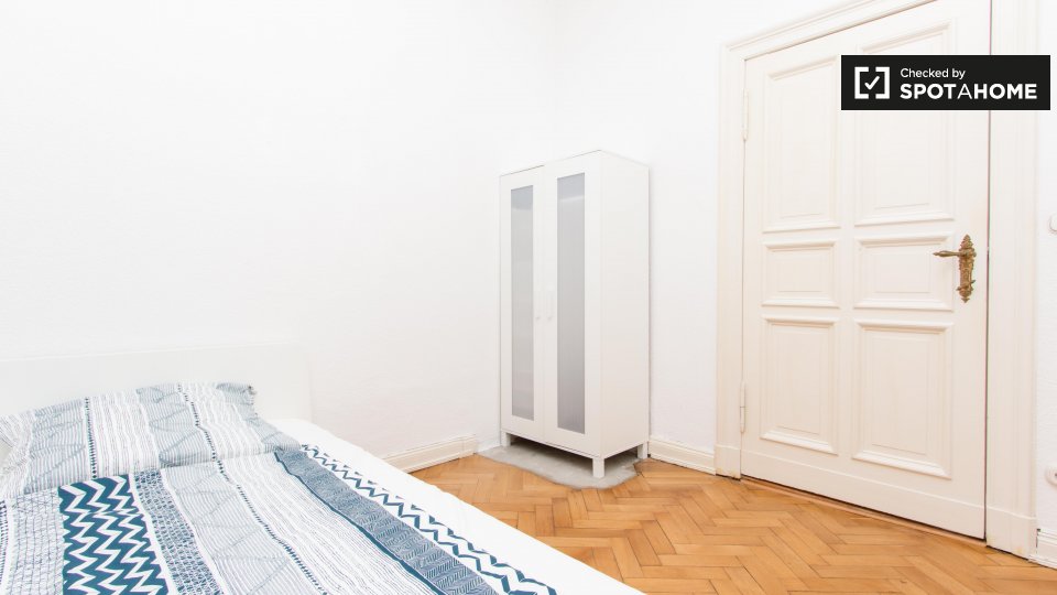 Double room Berlin, 4 beds, 115m² — photo 8