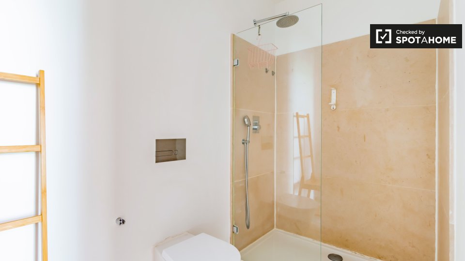 Apartment Lisbon, 3 beds — photo 8