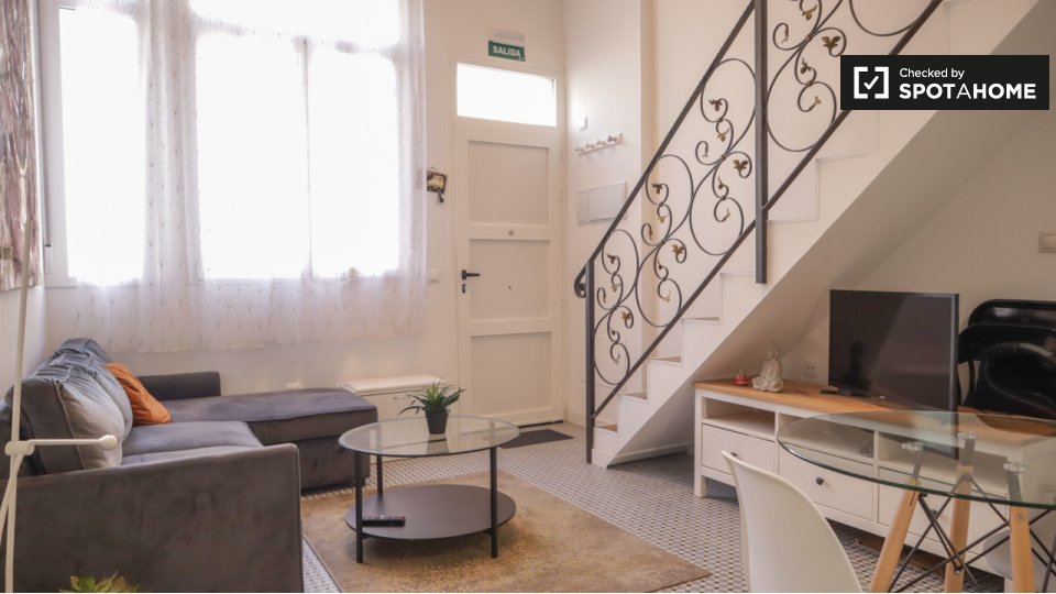 Piso de 2 habitaciones en alquiler en Butarque, Madrid