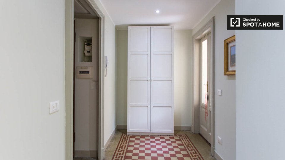Apartment Milan, 1 bed, 80m² — photo 18