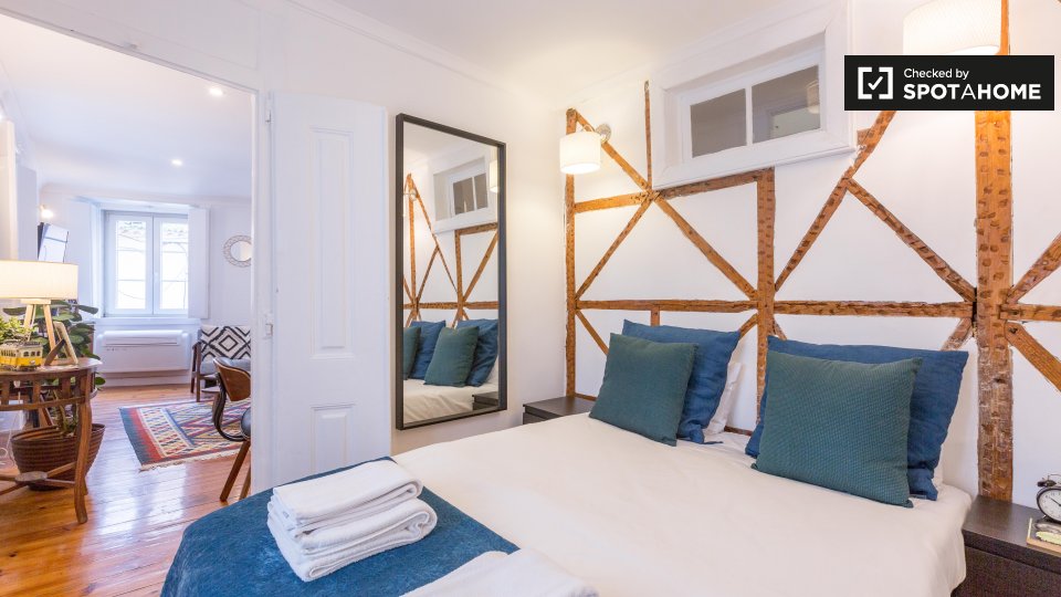 Apartment Lisbon, 2 beds — photo 14
