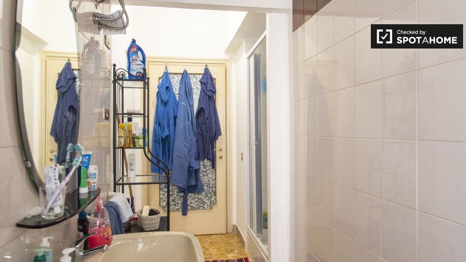 Double room Rome, 7 beds — photo 16