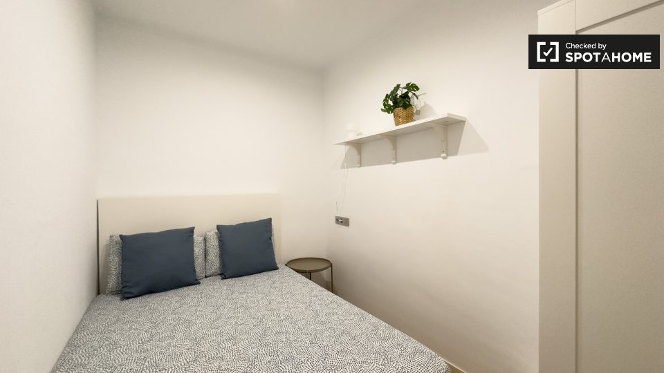 Double room Barcelona, 7 beds — photo 4