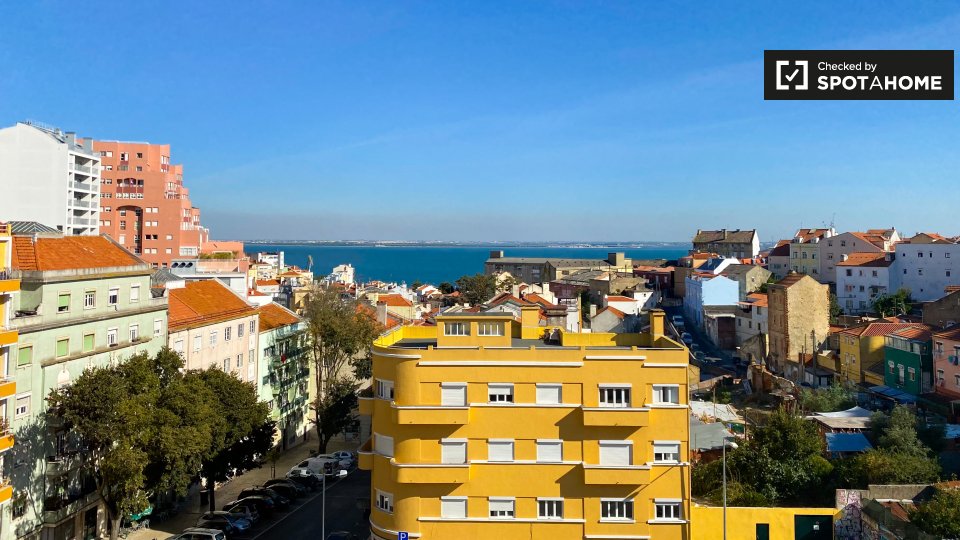 Double room Lisbon, 6 beds, 120m² — photo 4