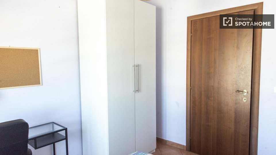 Double room Rome, 5 beds — photo 9