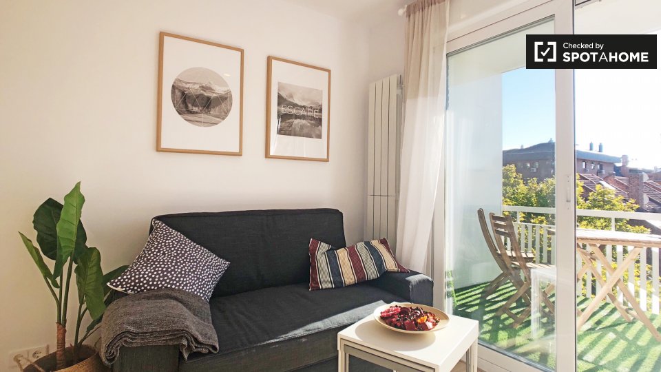 Double room Madrid, 2 beds, 60m² — photo 8