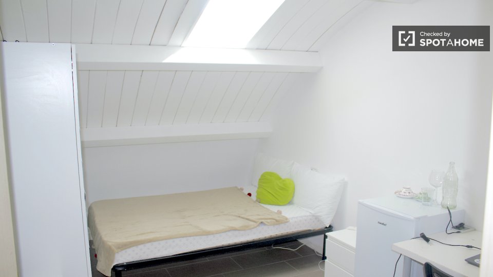 Double room Rome, 4 beds — photo 21