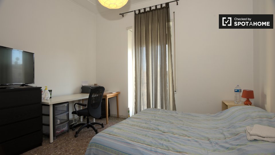 Double room Rome, 3 beds, 70m² — photo 1
