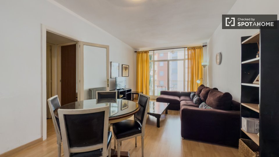 Apartment Barcelona, 3 beds, 65m² — photo 19