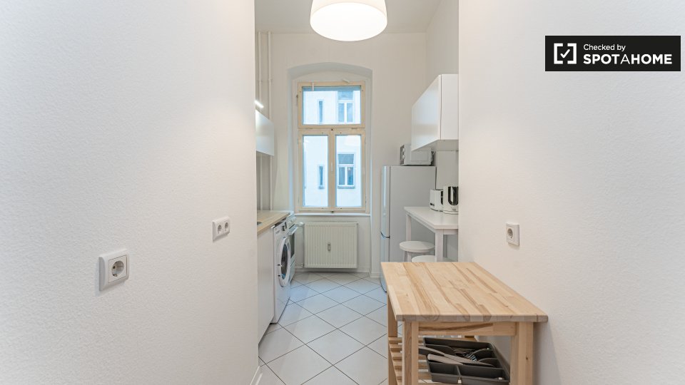 Apartment Berlin, 1 bed, 38m² — photo 11