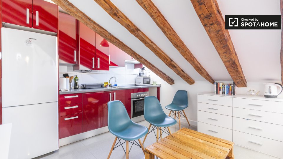 Apartment Madrid, 1 bed, 42m² — photo 1