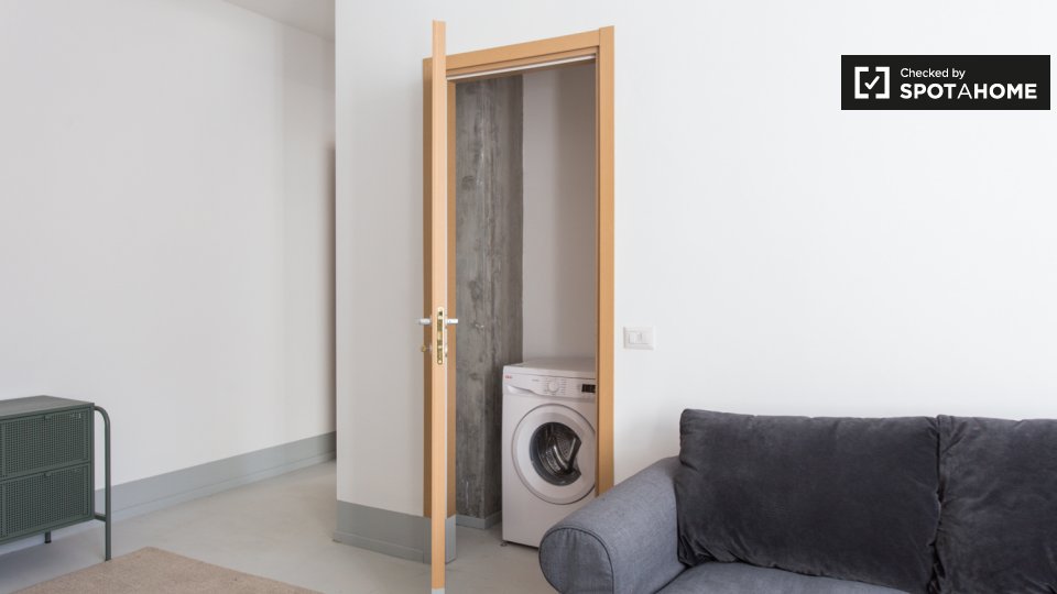 Apartment Milan, 1 bed, 65m² — photo 12