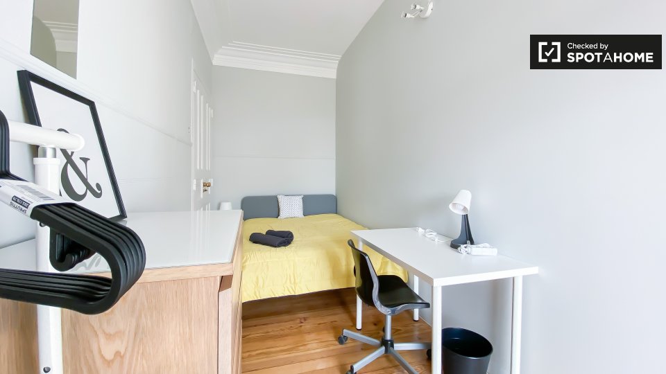 Double room Lisbon, 7 beds, 130m² — photo 18