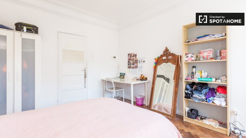 Double room Lisbon, 7 beds, 100m² — photo 4