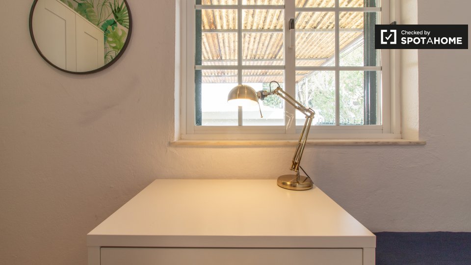 Apartment Lisbon, 5 beds, 90m² — photo 2