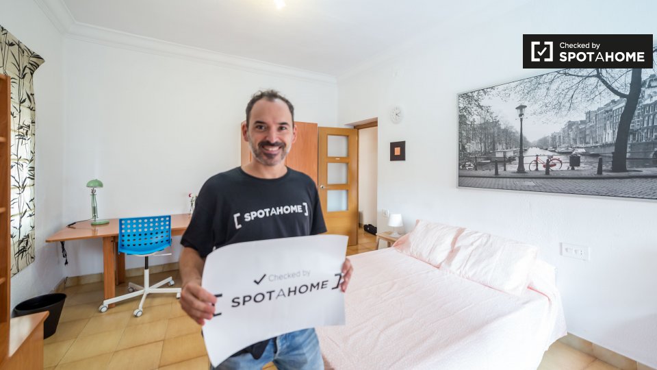 Double room Valencia, 6 beds — photo 4