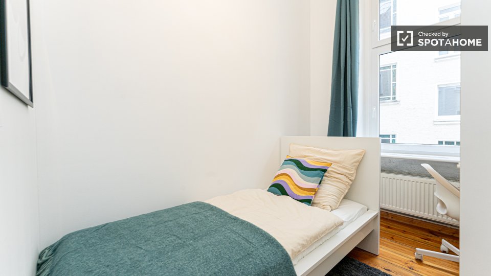 Double room Berlin, 4 beds, 55m² — photo 5