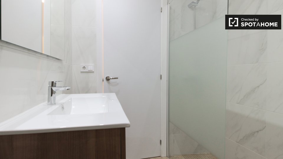 Apartment Barcelona, 1 bed, 60m² — photo 13
