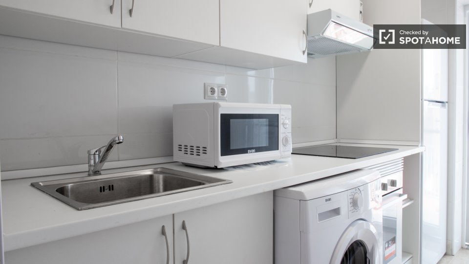Double room Madrid, 4 beds — photo 16