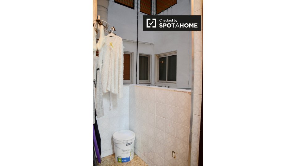 Double room Barcelona, 4 beds, 100m² — photo 18