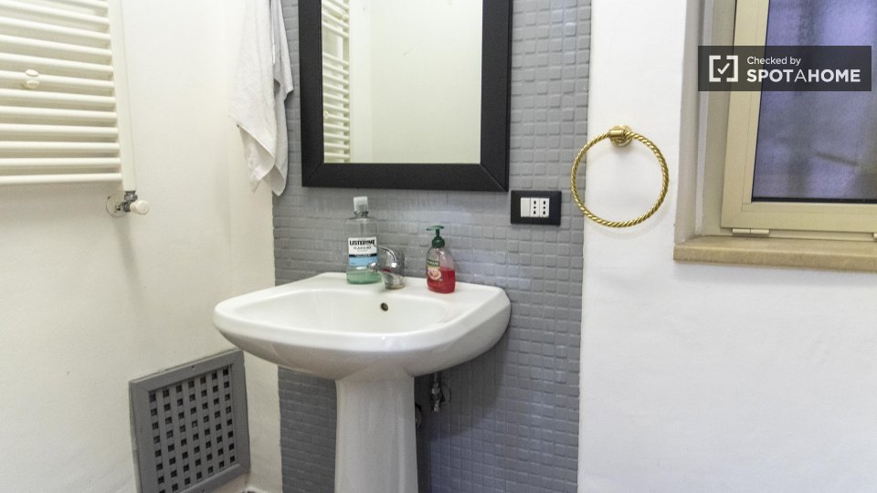 Apartment Rome, 1 bed — photo 3