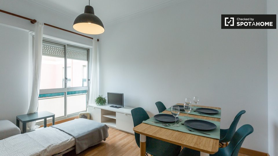 Apartment Lisbon, 1 bed — photo 18