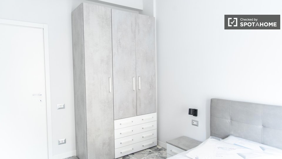 Double room Rome, 3 beds — photo 3