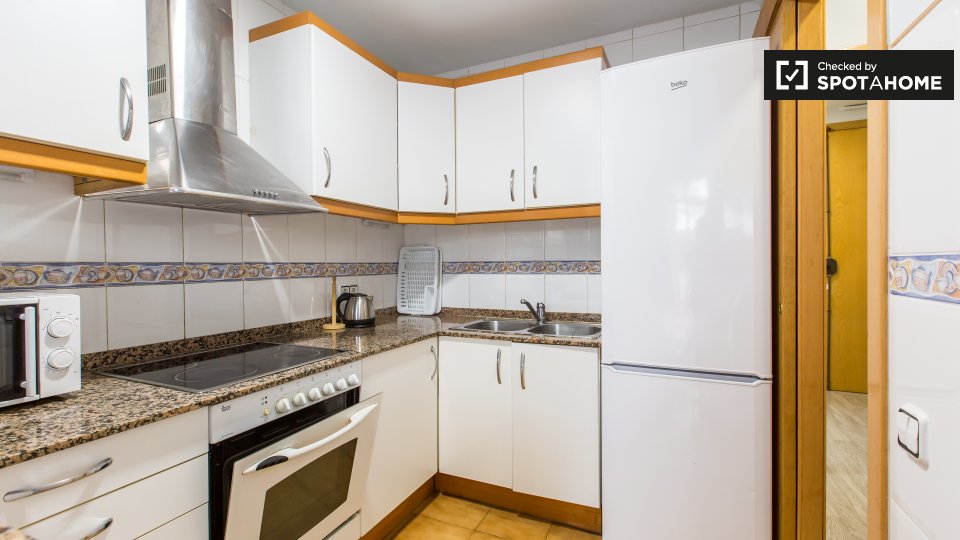 Apartment Barcelona, 3 beds, 60m² — photo 5