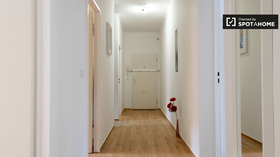 Double room Berlin, 7 beds, 100m² — photo 18