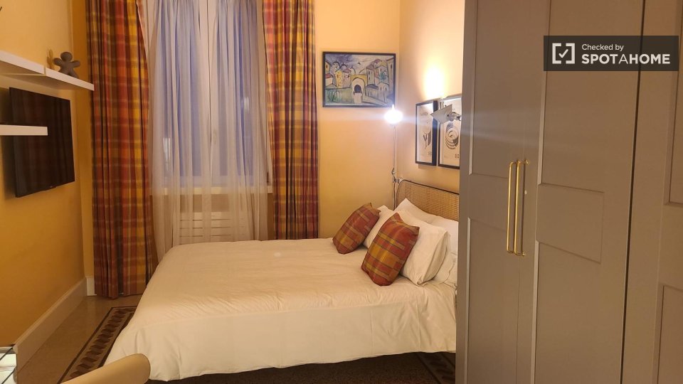 Apartment Rome, 2 beds — photo 9