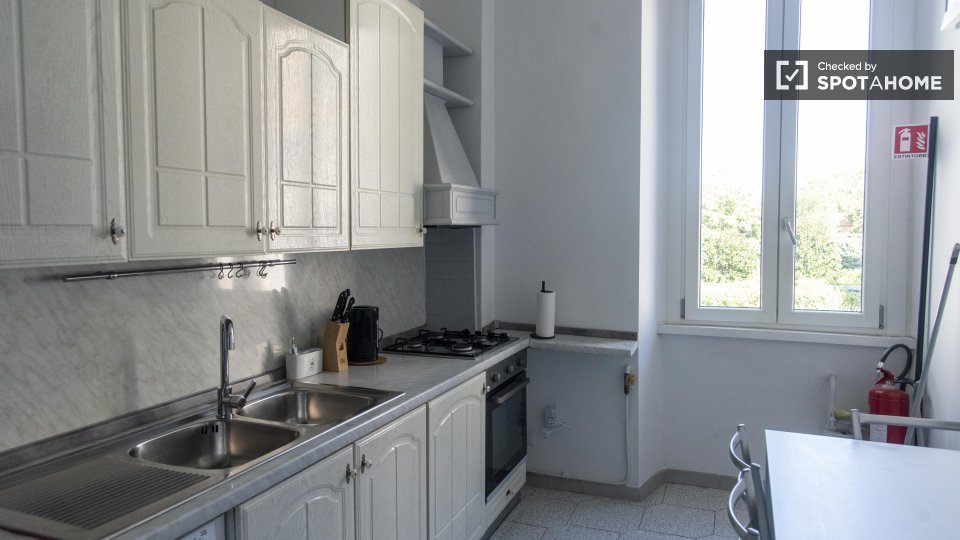Apartment Rome, 1 bed — photo 34