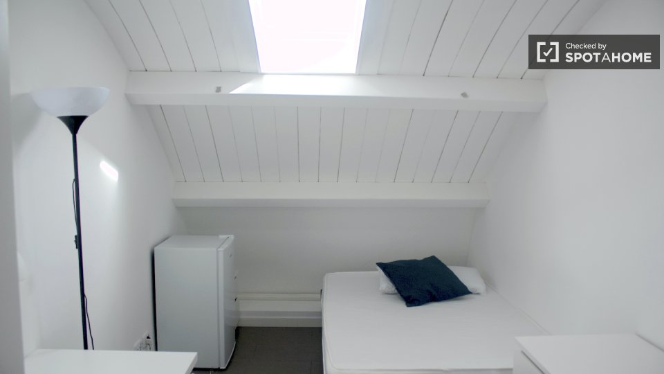 Double room Rome, 4 beds — photo 3